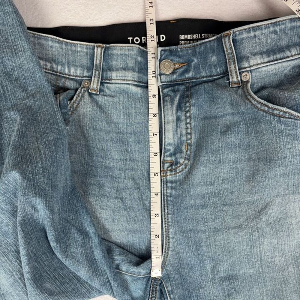 Torrid Bombshell Straight Jeans Women's 38x27 Blue Premium Stretch Mom High Rise - Picture 8 of 10